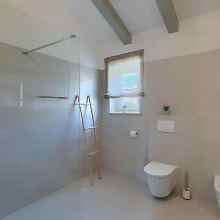 بيت للعطل Pietra بوريتش